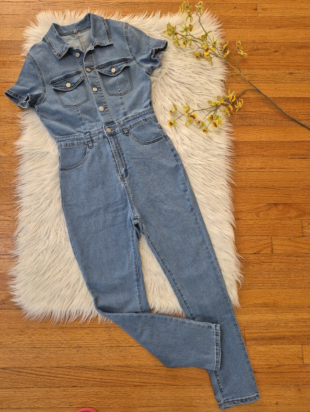 Denim Jumpsuit Jeans - Blue Women’s Short-Sleeve Romper Size L.